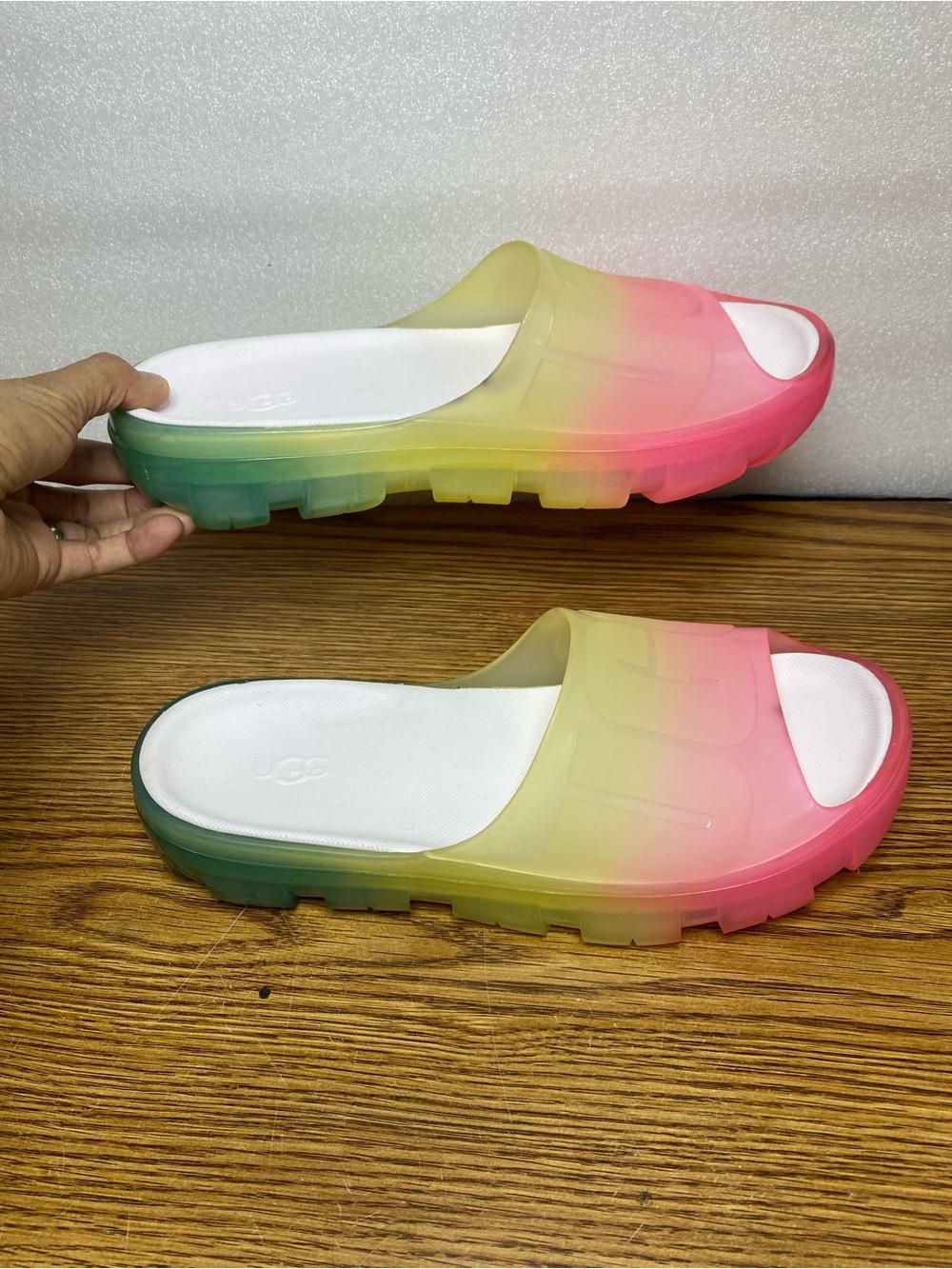 UGG Jella Clear Watercolors Chunky Platform Slides Slip OnWomens Size 9B Rainbow
